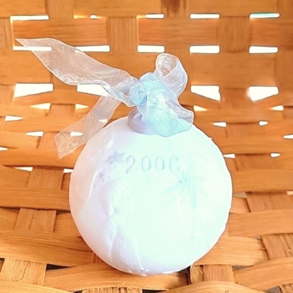 2006LLADRO XMAS CHRISTMAS BALL ORNAMENT